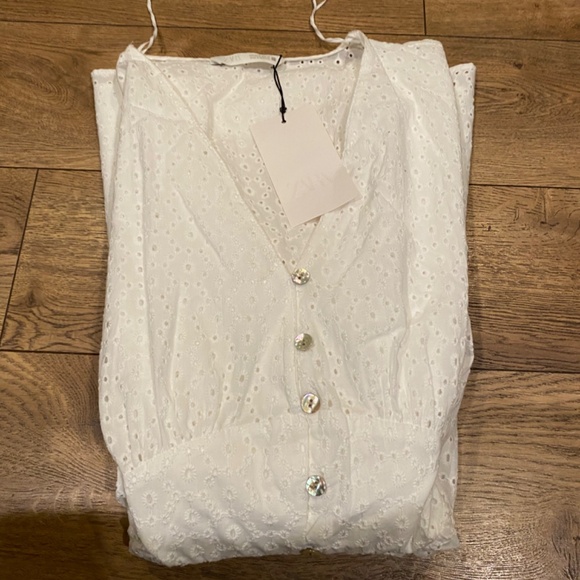 Zara Openwork Embroidery Mini Dress (S) NWT - Picture 2 of 8